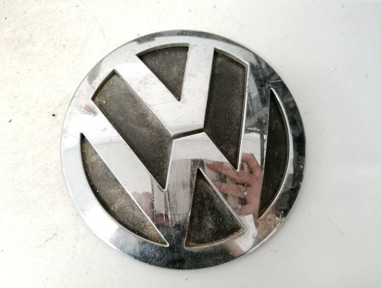 3C9853630 Volkswagen Passat 2006 Emblem - REAR