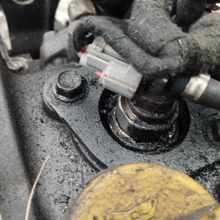 Opel Meriva 2005 Wtryskiwacz Paliwa