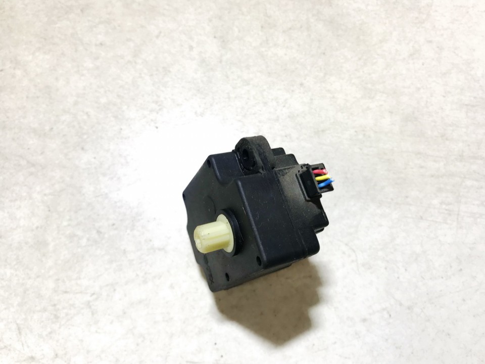 6G9N19E616BA Volvo S60 2012 Sildītāja vārsta motoriņš - Thumbnail 3