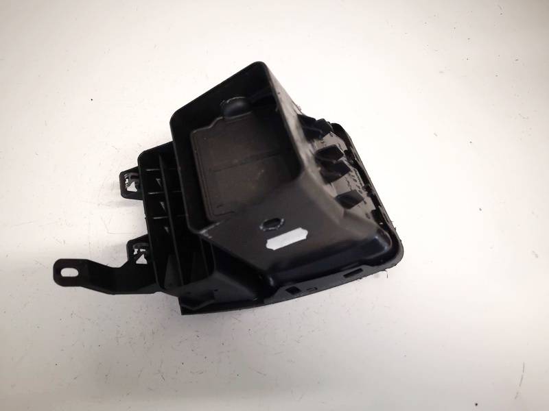 1T0819704A Volkswagen Touran 2004 Dash Vent (Air Vent Grille) - Thumbnail 2