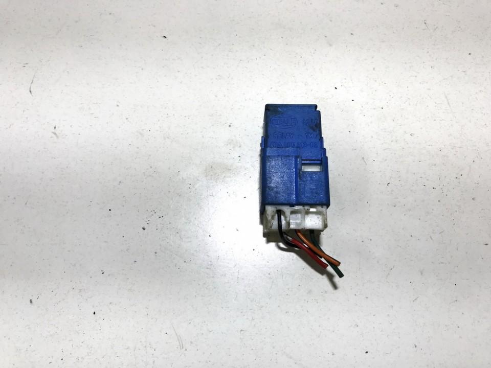 4RA00781303 Nissan Qashqai 2012 RELÉ PARA AUTOMÓVIL