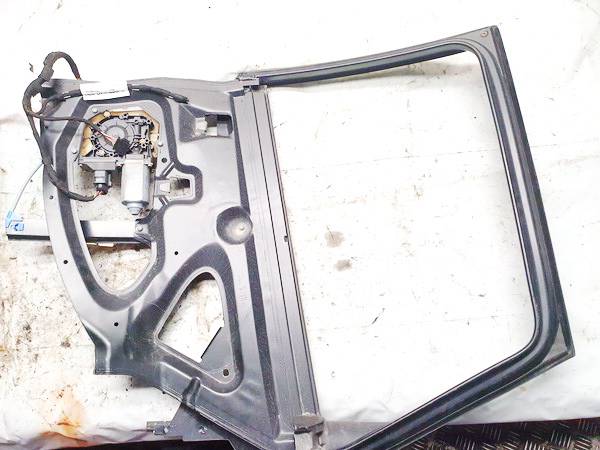 Audi A3 2001 Door window frame - REAR RIGHT - Thumbnail 3