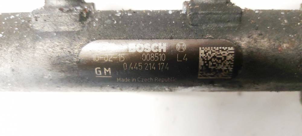 0445214174 Opel Antara 2010 Fuel injector rail (injectors)(Fuel distributor) - Thumbnail 3