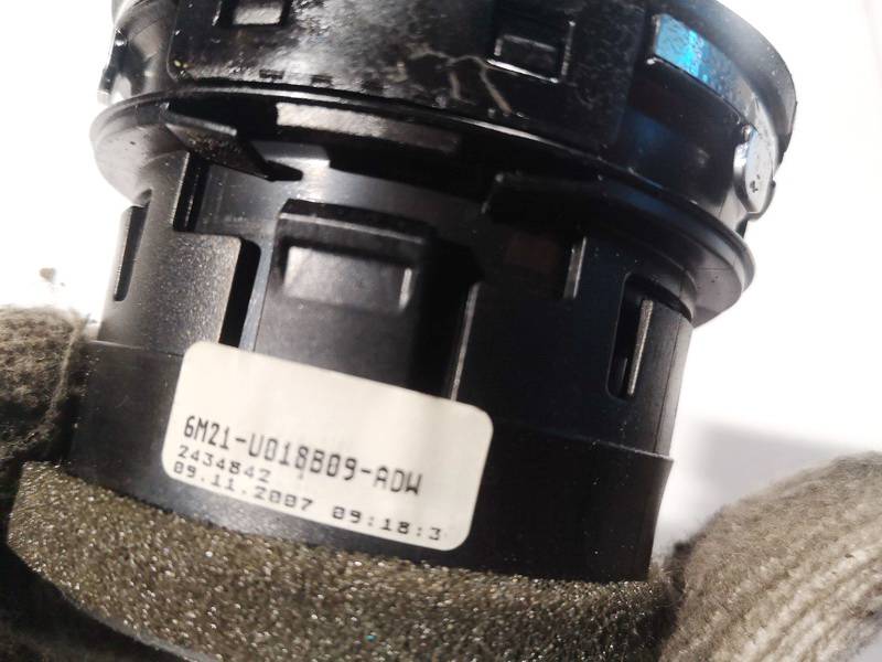 6M21U018B09ADW Ford Mondeo 2007 Dash Vent (Air Vent Grille) - Thumbnail 3