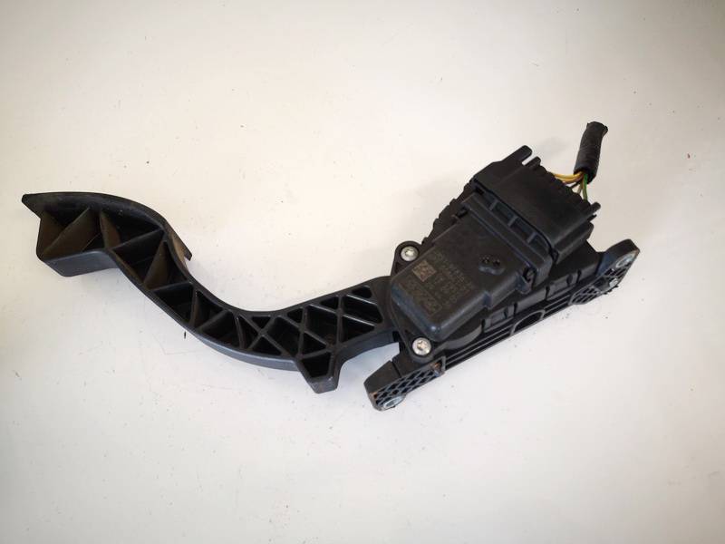 4M519F836AH Volvo V50 2005 Elektrinis greicio pedalas