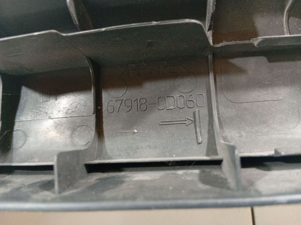 679180D060 Toyota Yaris 2007 Schwelle verkleidung Hinten Linke - Thumbnail 4