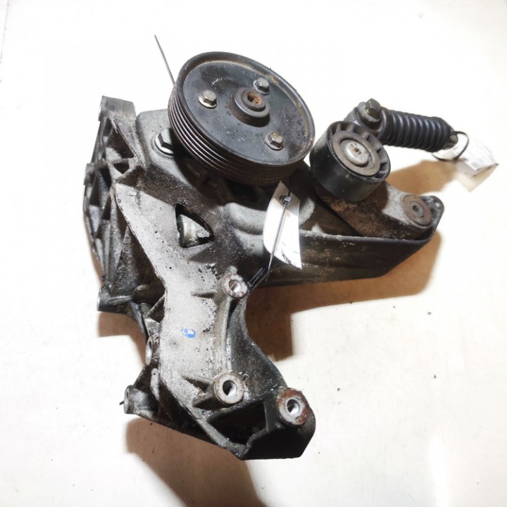 7700105711B Renault Scenic 1998 Vairo stiprintuvo siurblys | EuroImpex