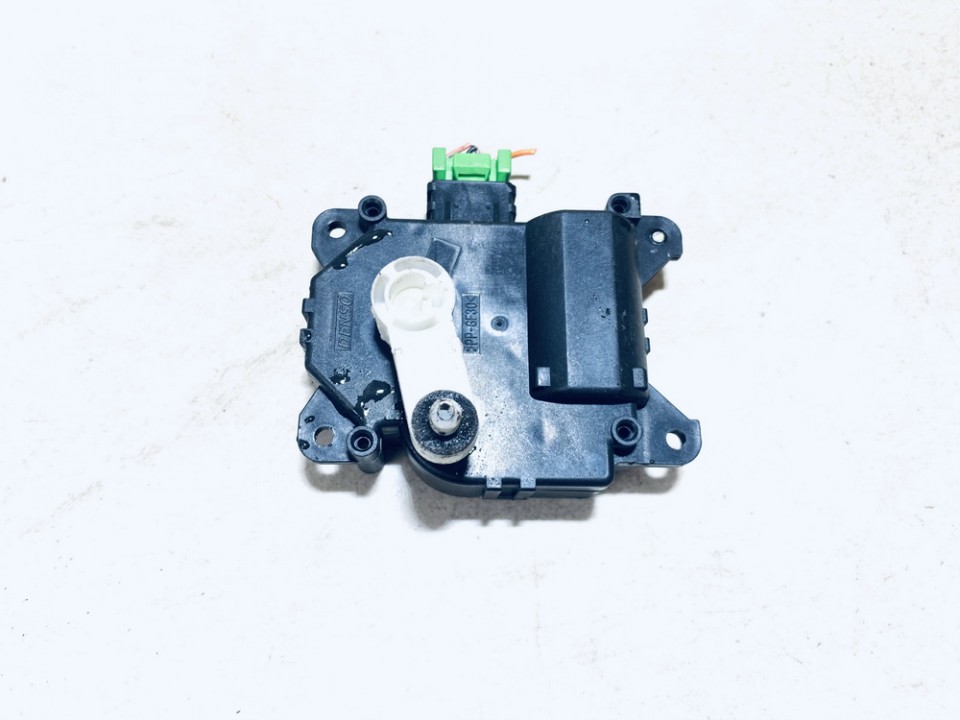 MF1138002380 Honda CR-V 2008 Heater Vent Flap Control Actuator Motor - Thumbnail 2