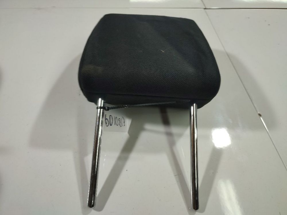 Suzuki Swift 2006 Sedynes galvos atlosas (galvos atrama)