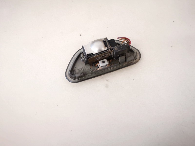 8D09947111 Audi A4 1998 Salono lemputė - Thumbnail 2