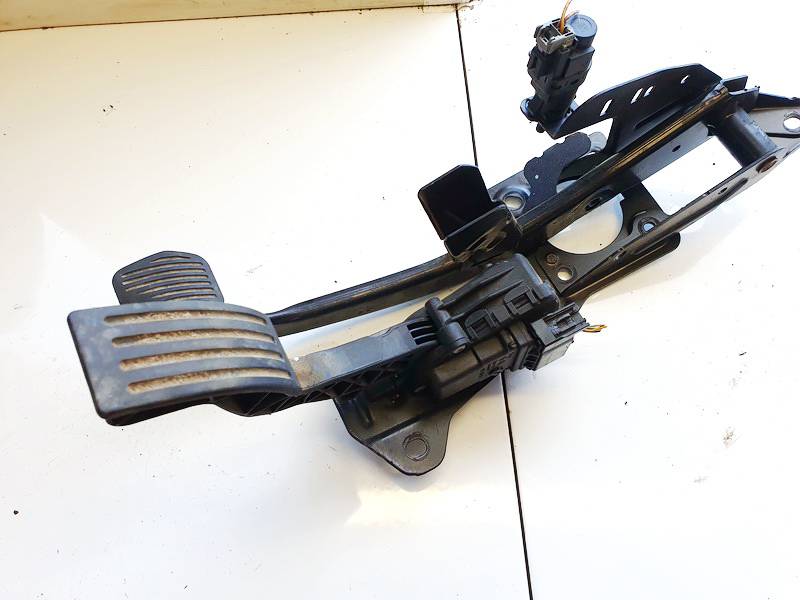 4M519F836AH Volvo V50 2004 Accelerator throttle pedal (potentiometer) - Thumbnail 3