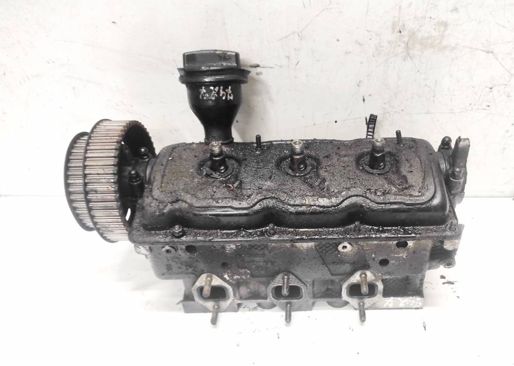 Audi A6 2003 Variklio galvute