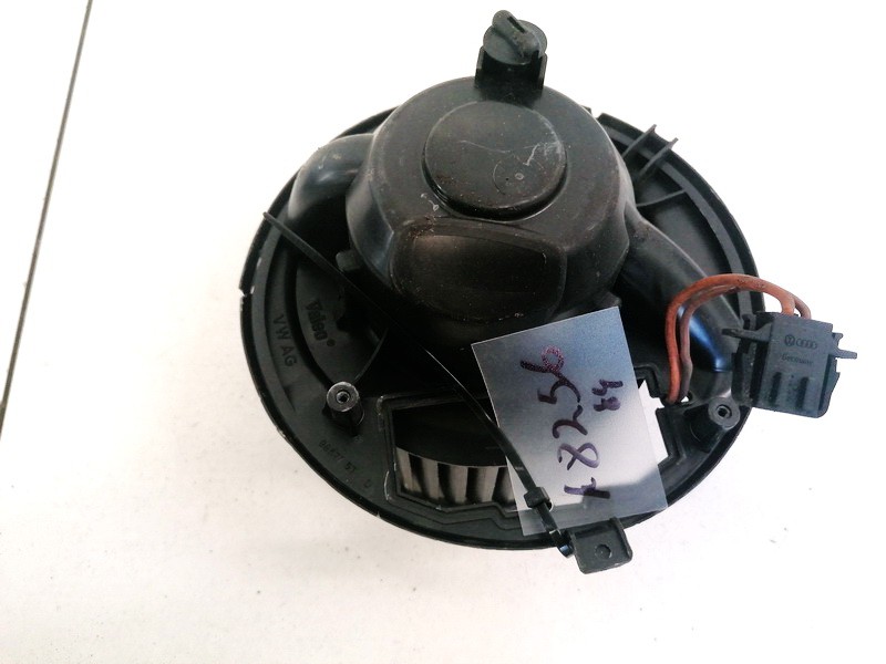 F995749D Volkswagen Touran 2005 Wentylator kabiny