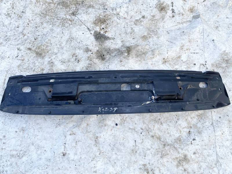 ZB7025611 BMW X5 2002 Задний спойлер