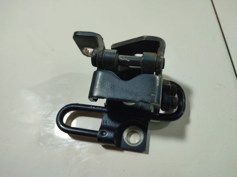 Volkswagen Golf 2008 Galiniu duru vyris G.