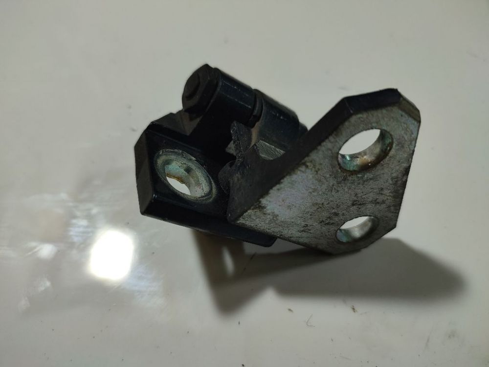 Volkswagen Golf 2008 Galiniu duru vyris G. - Thumbnail 3