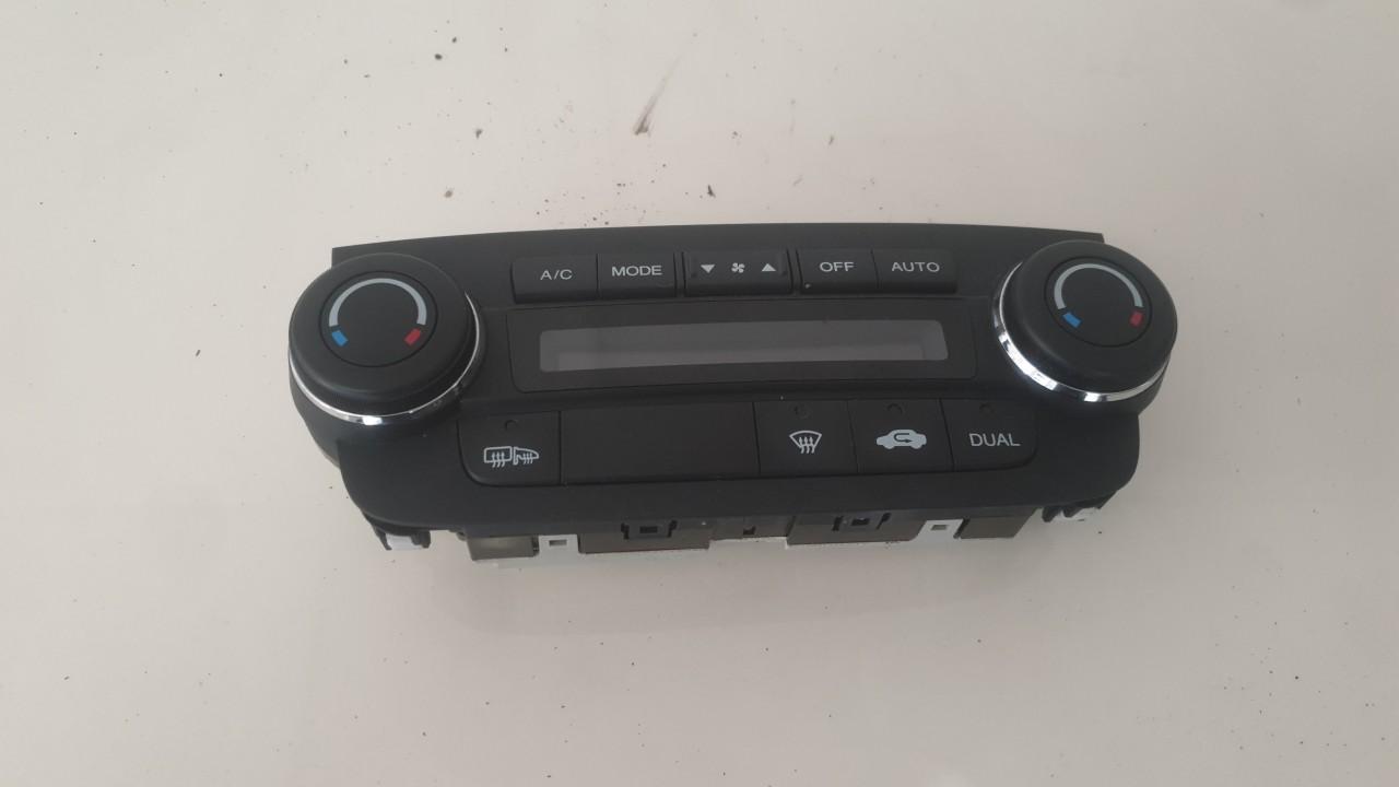 79600SWYE4 Honda CR-V 2009 Climate Control Panel (heater control switches)