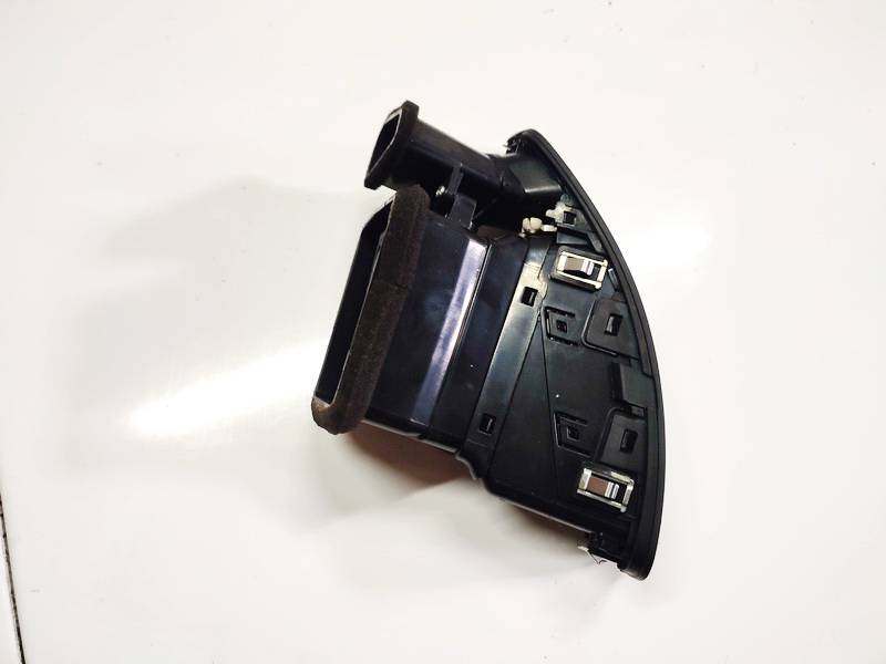 974901H000 Kia Ceed 2009 Dash Vent (Air Vent Grille) - RIGHT