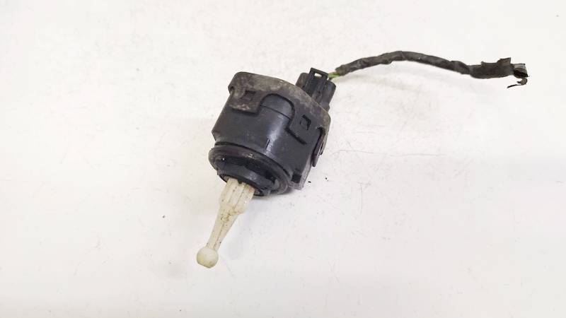00787833 Mitsubishi Carisma 2003 Headlighth Levell Range Adjustment Motor