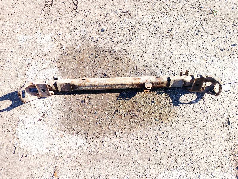 Chrysler Voyager Grand 2006 Belka mostu - TYLNE