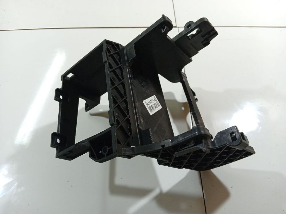 1K1971858E Volkswagen Golf Plus 2006 Other holders - Thumbnail 2