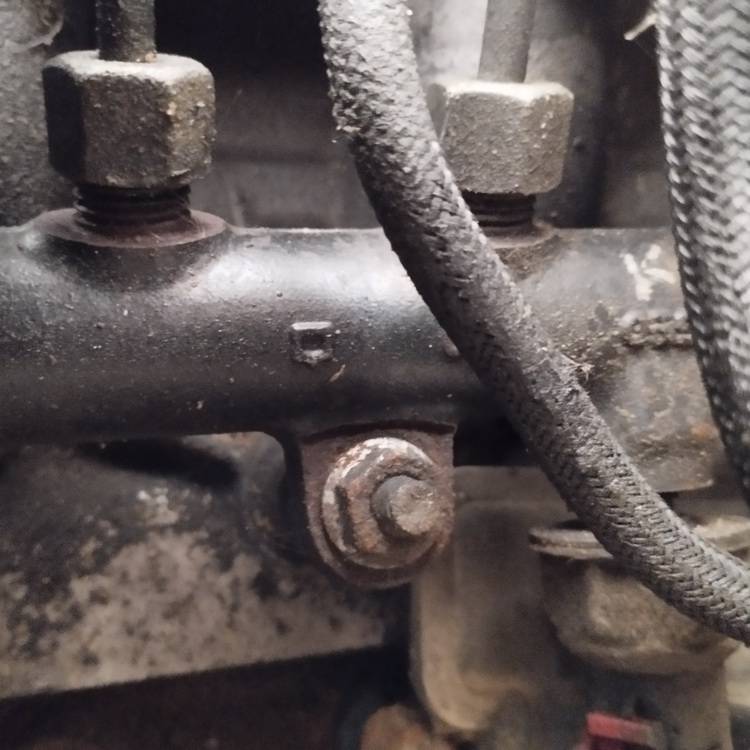 Ford Galaxy 2006 Szyna Wtryskiwaczy - Thumbnail 2