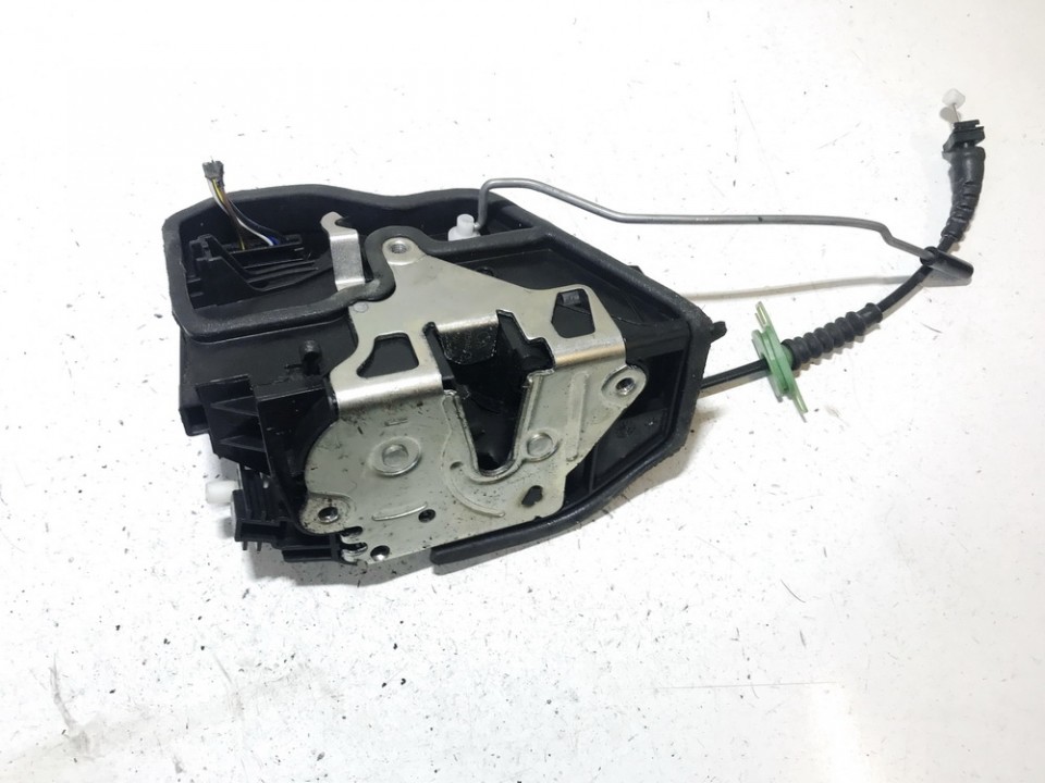 BMW 5-Series 2006 Замок двери - задний правый