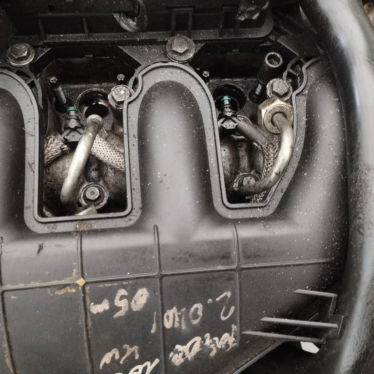 Ford Galaxy 2006 Intake manifold (Inlet Manifold) - Thumbnail 3