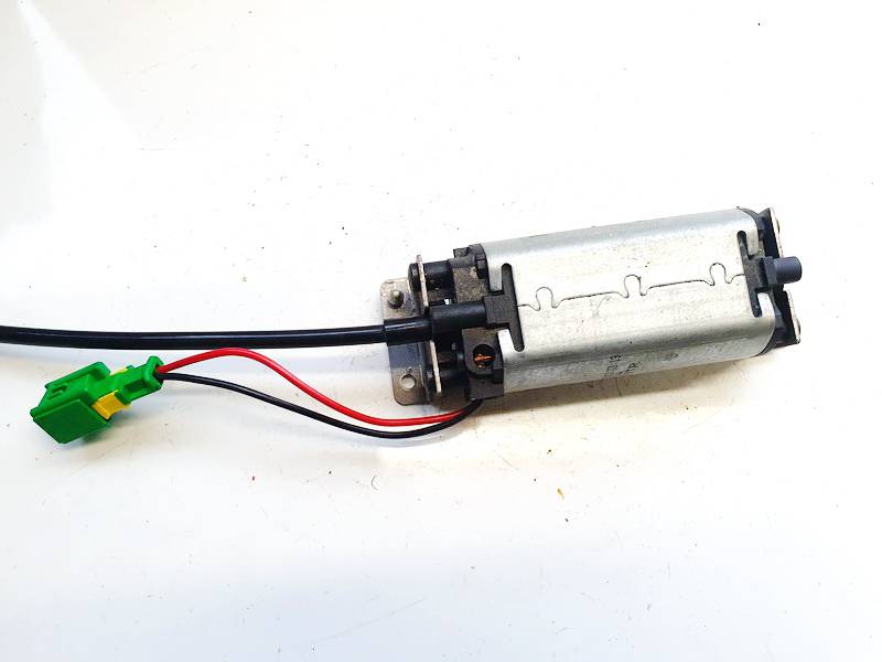 9460570A Fiat Ulysse 2003 Seat Motor Regulator - FRONT RIGHT