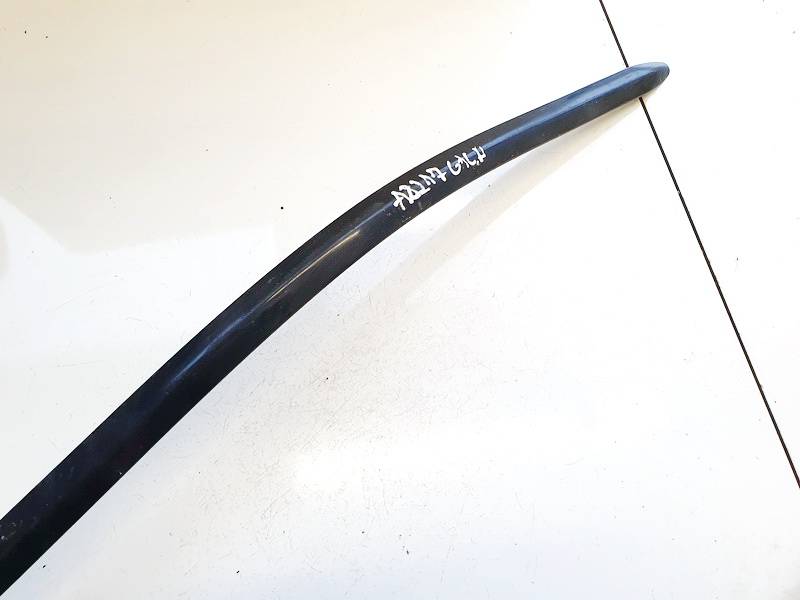 Mazda 3 2005 Zewnętrzna listwa drzwi - TYLNE PRAWE - Thumbnail 2