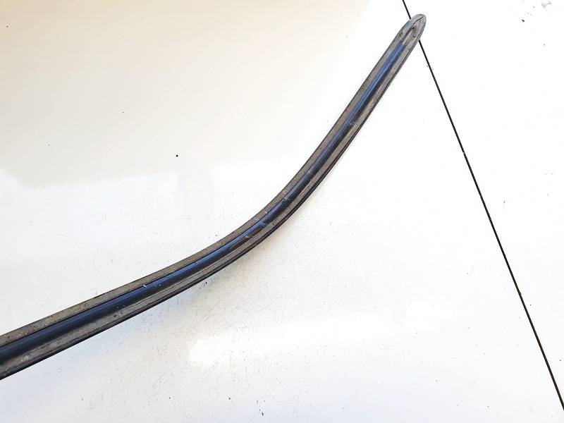 Mazda 3 2005 Zewnętrzna listwa drzwi - TYLNE PRAWE - Thumbnail 3