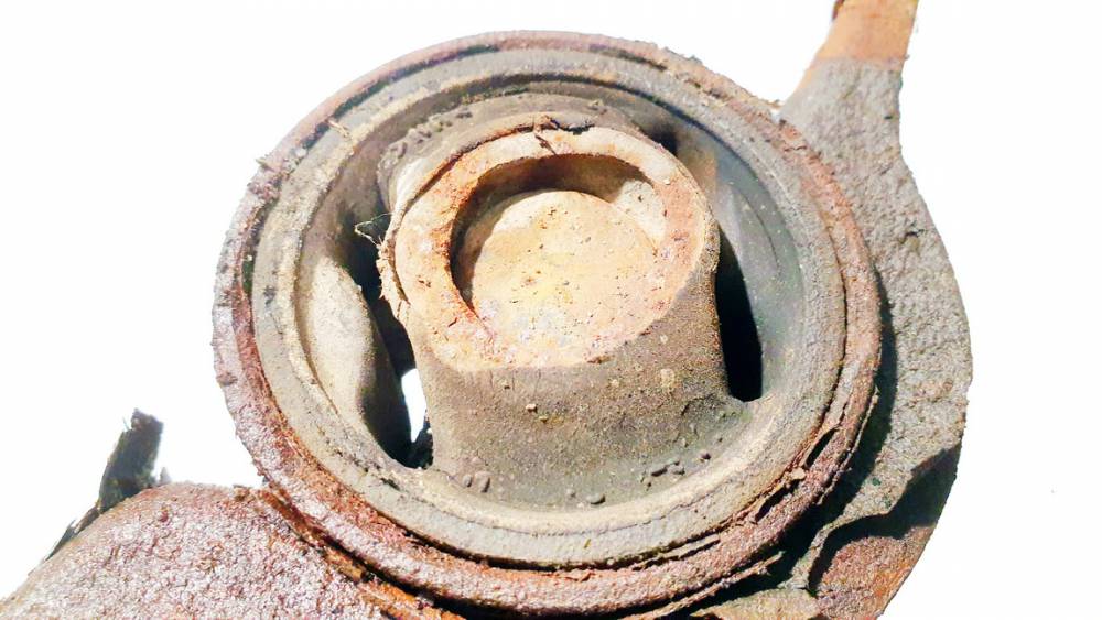 Ford Focus 1999 Apatine sake P.D. - Thumbnail 3