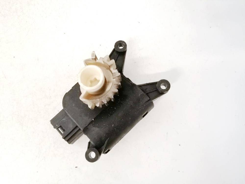 1K0907511D Volkswagen Touran 2004 Heater Vent Flap Control Actuator Motor - Thumbnail 2
