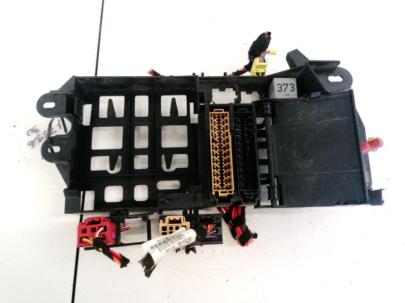 4F0971845 Audi A6 2005 Fuse box