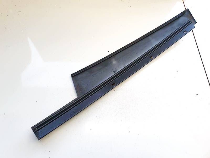 Fiat Bravo 2010 Durvju apdares augšējā daļa - PRIEKŠA PA LABI - Thumbnail 3