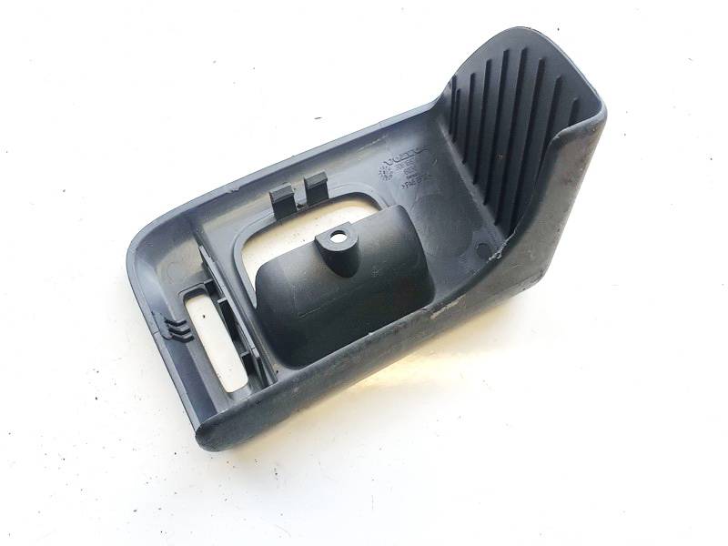 30616876 Volvo V50 2005 Wykończenie wnętrza (plastikowe elementy) - Thumbnail 3