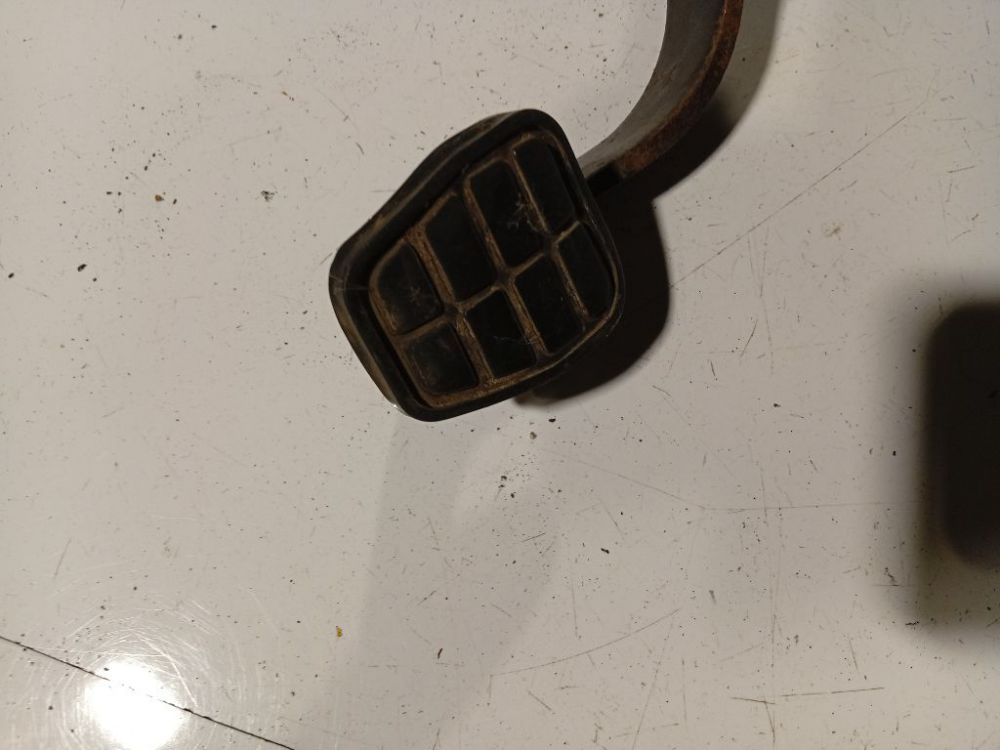 Mitsubishi Colt 2005 Stabdziu pedalas - Thumbnail 2