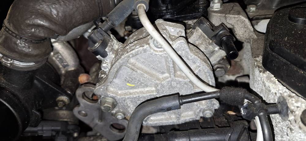 9804021880 Ford Fiesta 2012 Brake Vacuum Pump