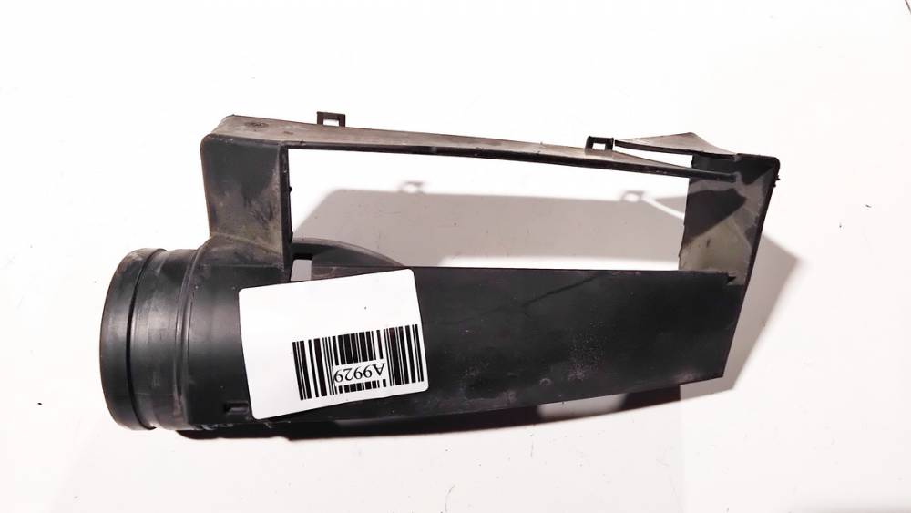 1K0805962E Volkswagen Golf 2011 Air Intake Panel