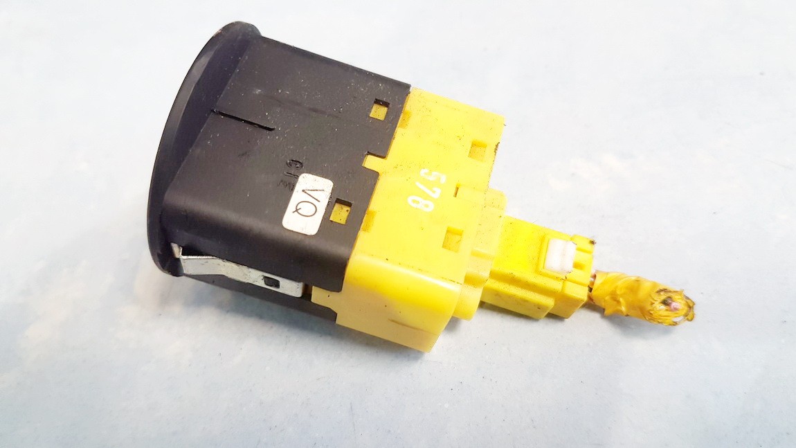 used used AIRBAG on off Switch (SAFETY ON-OFF SWITCH) Kia Carnival 2007 ...