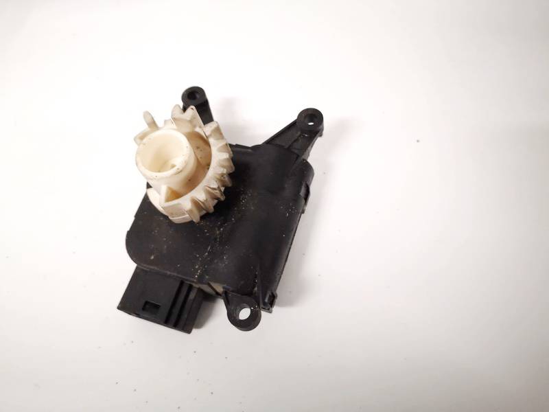 0132801337 Skoda Octavia 2005 Heater Vent Flap Control Actuator Motor - Thumbnail 3