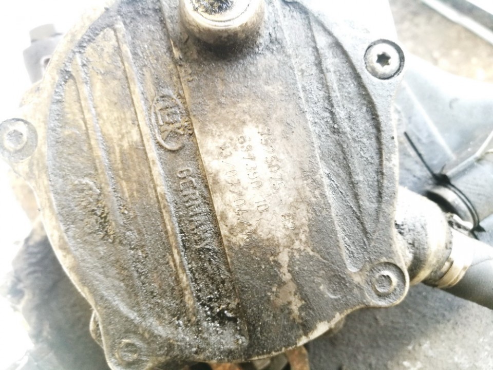 752507502 BMW X5 2004 Brake Vacuum Pump