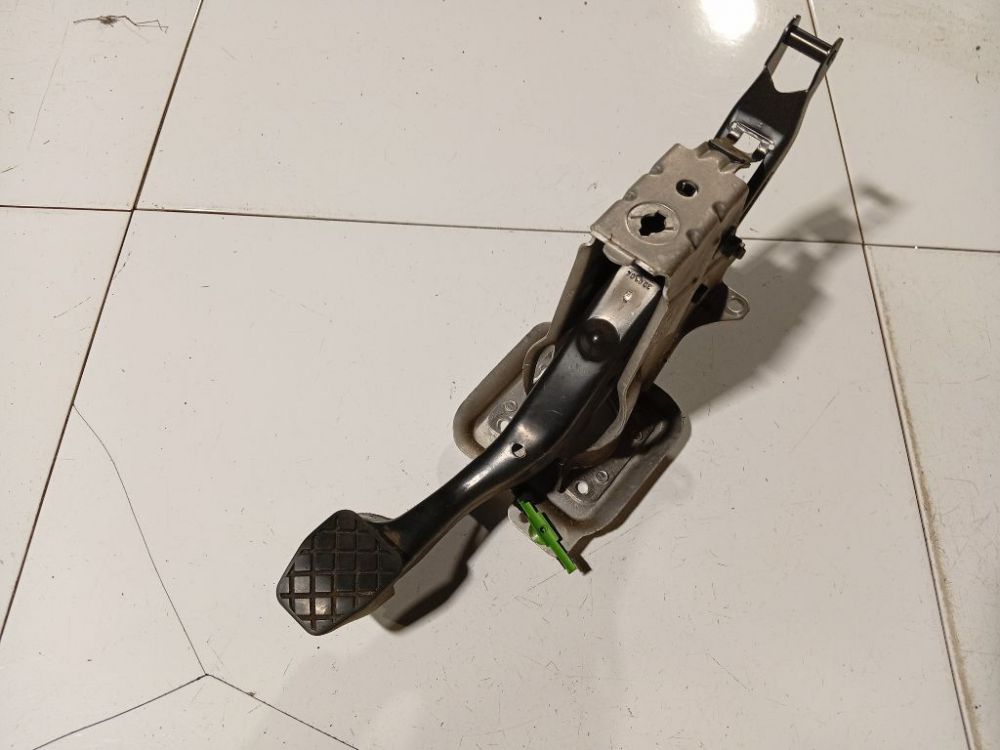 1K1721057L Volkswagen Golf 2004 Pedal work, Brake pedal, Pedal bracket, Clutch pedal