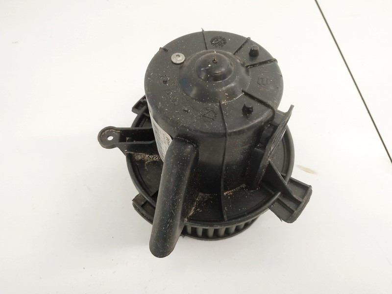 B9506 Citroen C4 2005 Salona ventilators