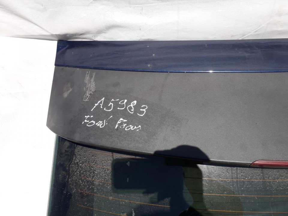 Ford Focus 2006 Spoiler tylnej klapy z światłem stop - TYLNE (pokrywy) - Thumbnail 2