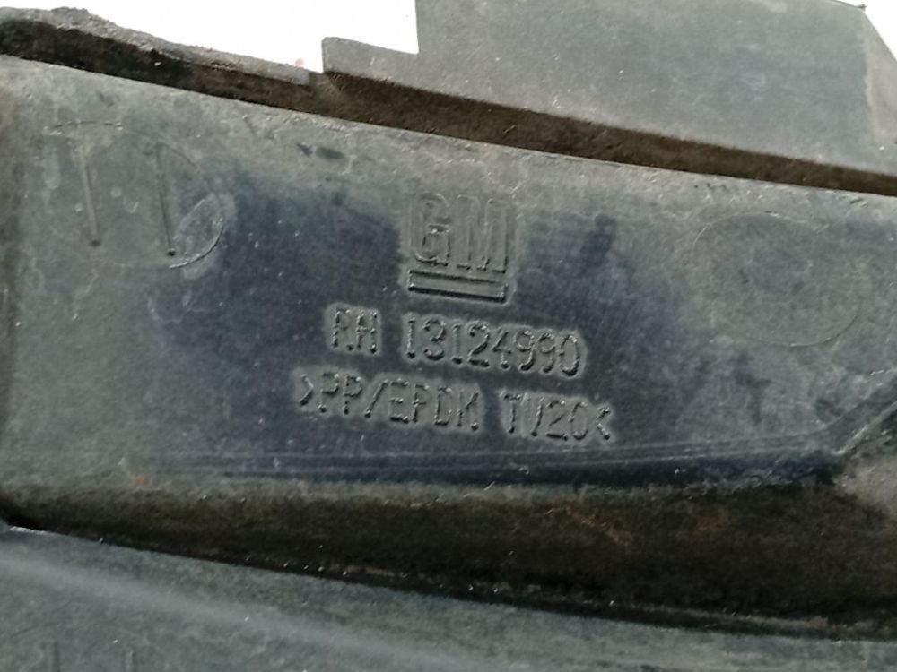 13124990 Opel Zafira 2006 Bampera restes - PRIEKŠA PA LABI - Thumbnail 4