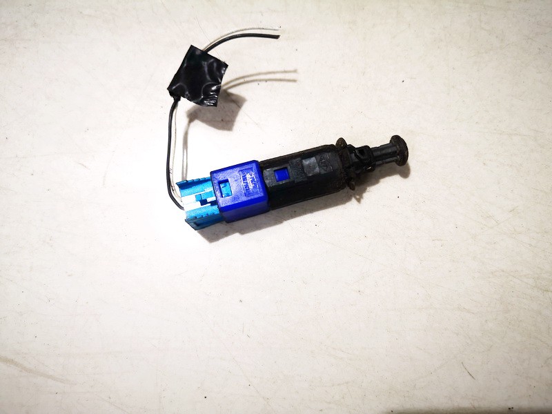 110895 Renault Espace 2004 Bremžu lukturu sensors - Thumbnail 3