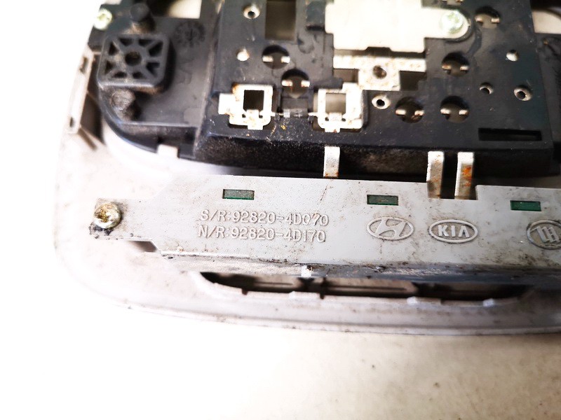 928204d070 928204d070, 928204d170 Front Interior Light Kia Sedona