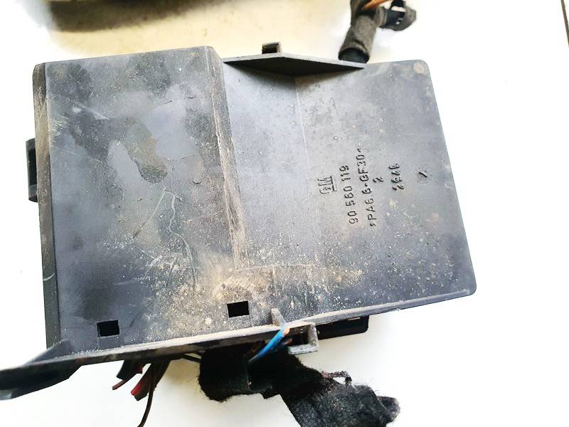 90560119 Opel Zafira 2003 Boîte à fusibles - Thumbnail 3