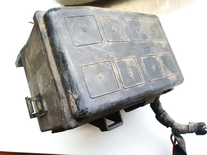 90560119 Opel Zafira 2003 Saugikliu deze